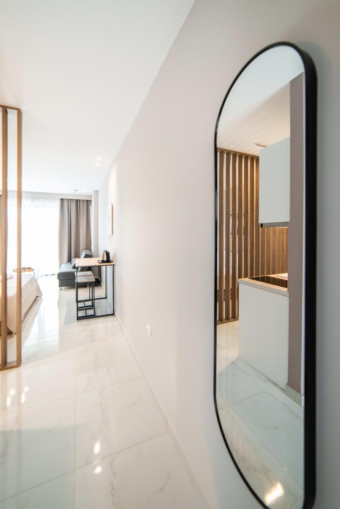 Sithonian Sunset Luxury - Nikiti Cozy Getaways Aparthotel ภายนอก รูปภาพ