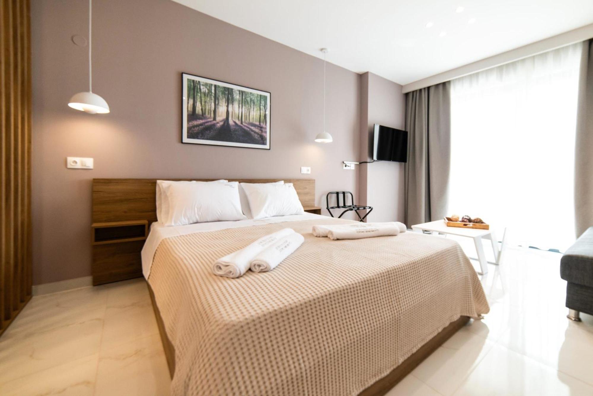 Sithonian Sunset Luxury - Nikiti Cozy Getaways Aparthotel ภายนอก รูปภาพ