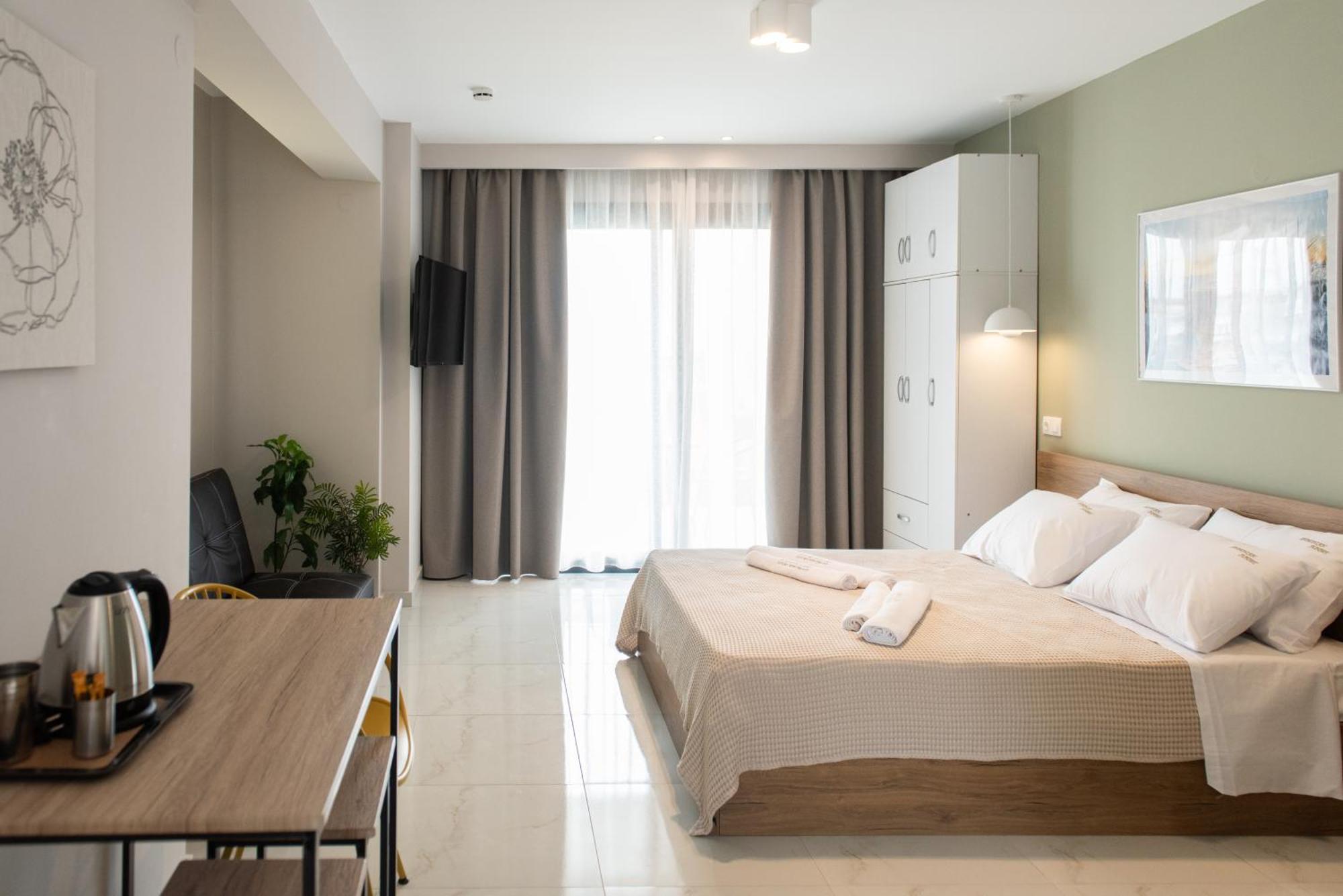 Sithonian Sunset Luxury - Nikiti Cozy Getaways Aparthotel ภายนอก รูปภาพ